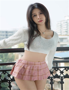 女魔