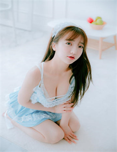 年轻的母亲
